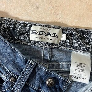 Ariat straight jeans